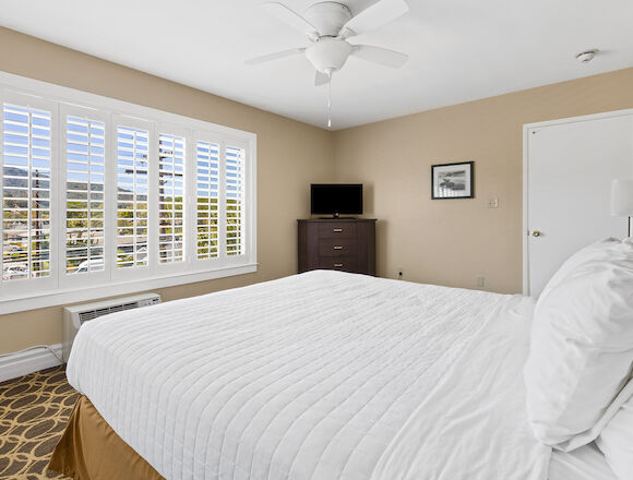 Marin Suites Hotel