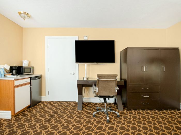 King studio ada room