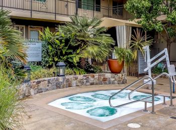 hot tub spa outdoor