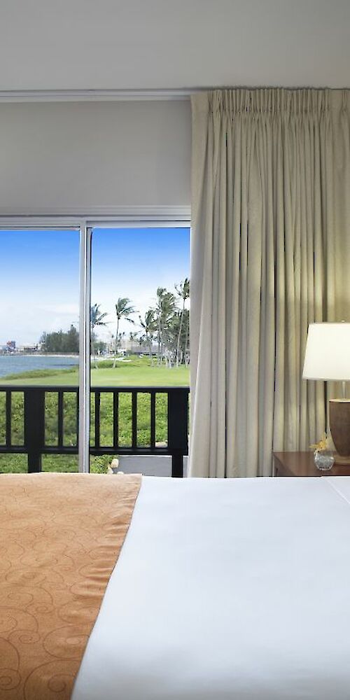 Marin Suites Hotel