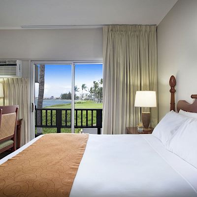 Marin Suites Hotel